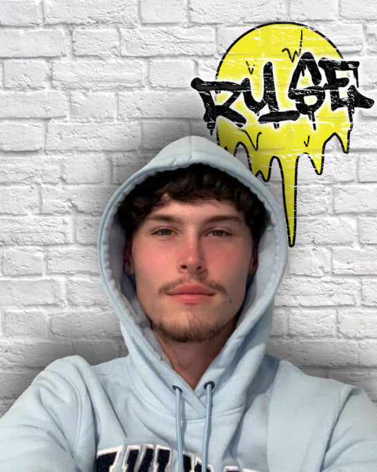 Ethan Domino